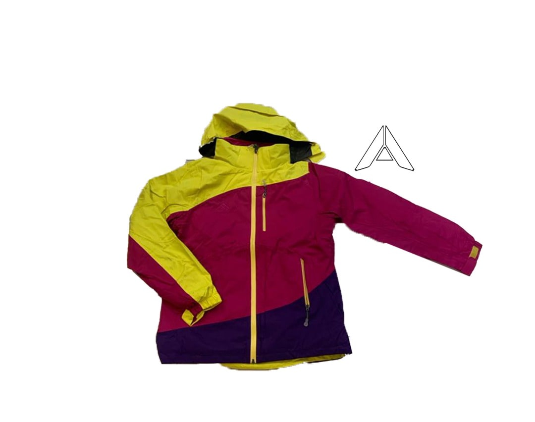 کاپشن jackwolfskin فروشگاه ورزشی پرسپولیس گوهردشت کرج