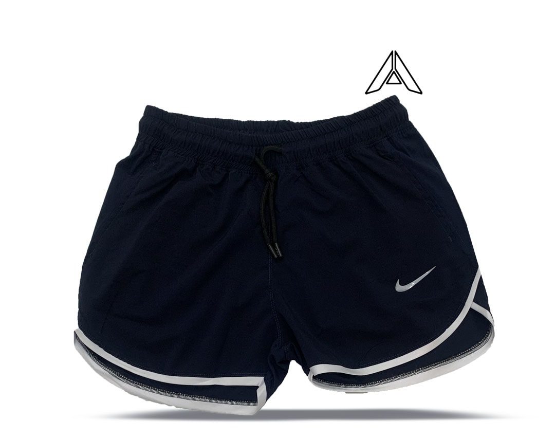 شورتک  ورزشی آیرو nike فروشگاه ورزشی پرسپولیس گوهردشت کرج